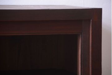 アンティーク家具　古民具・骨董　引き出し4杯付き!和製アンティークの引き戸ローボード(収納棚)