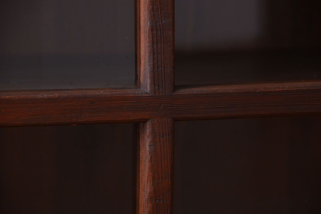 アンティーク家具　古民具・骨董　引き出し4杯付き!和製アンティークの引き戸ローボード(収納棚)