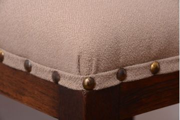 レトロ家具　アンティーク　古い木のレトロなクッション座面角スツール(2)