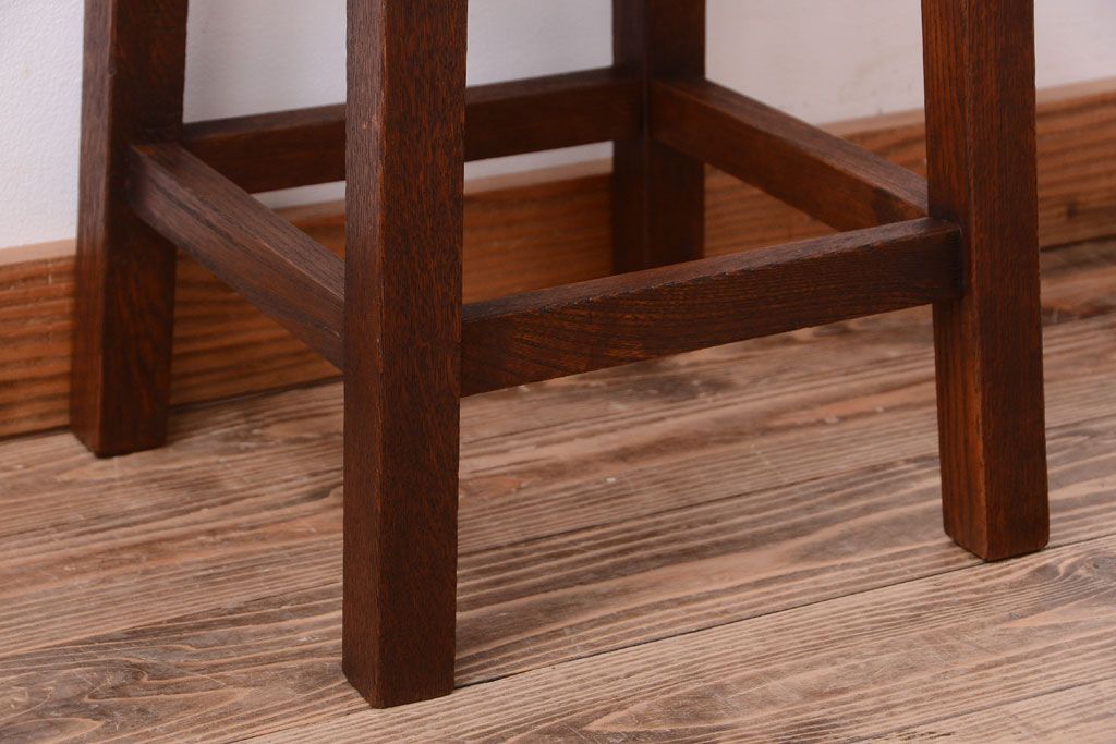 レトロ家具　アンティーク　古い木のレトロなクッション座面角スツール(2)