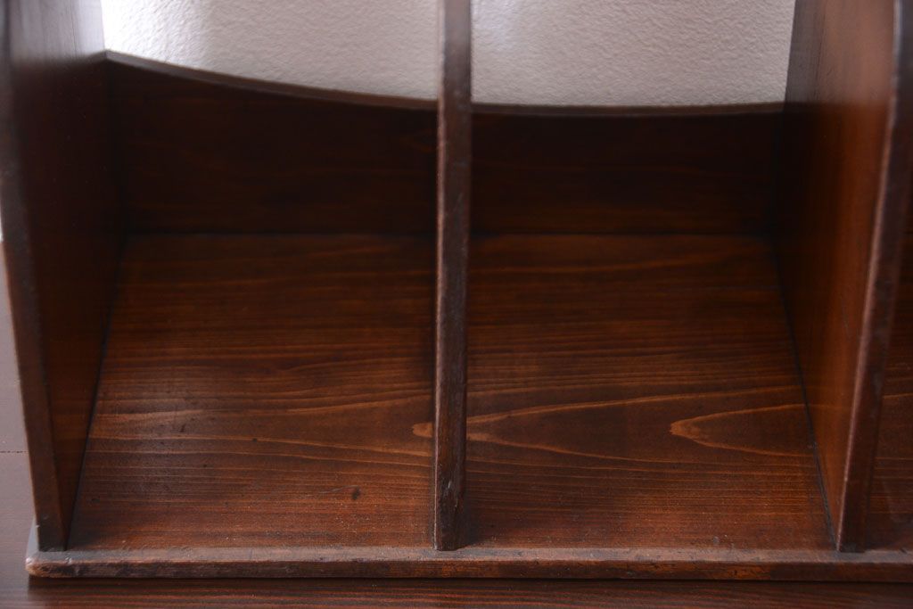 レトロ家具　昭和レトロ　古い木製のアンティーク本立て