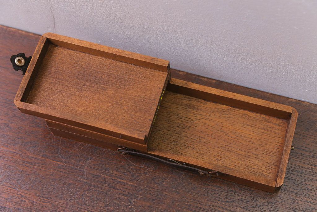 アンティーク雑貨　アンティーク　古い木製の小さな収納ケース(3)