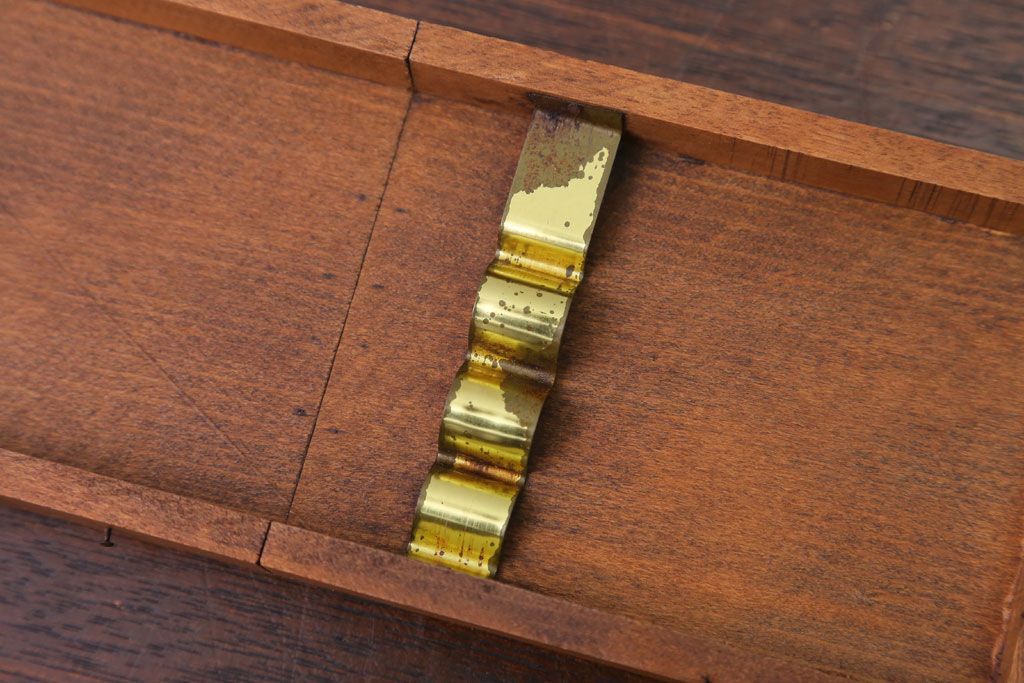 アンティーク雑貨　アンティーク　古い木製の小さな収納ケース(3)