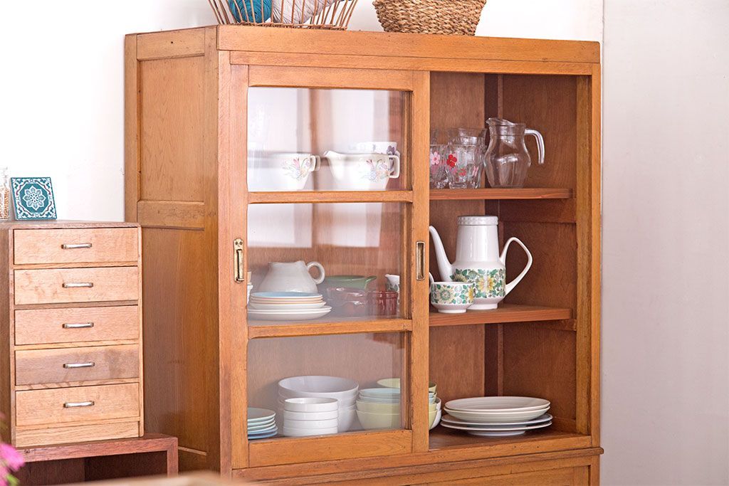 アンティーク家具　和製アンティーク　モールガラス入り!古い重ね収納棚