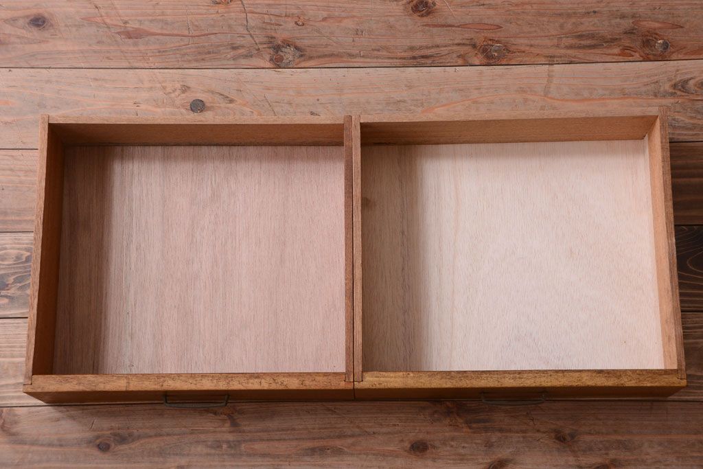 アンティーク家具　和製アンティーク　モールガラス入り!古い重ね収納棚