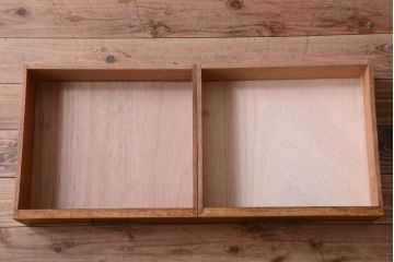 アンティーク家具　和製アンティーク　モールガラス入り!古い重ね収納棚