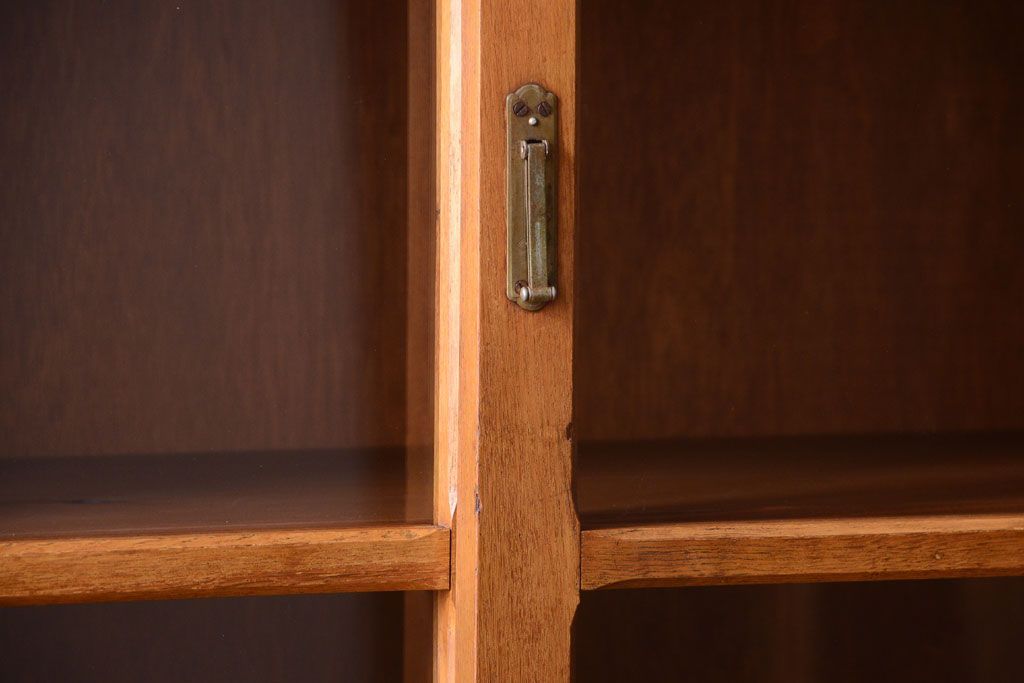 アンティーク家具　和製アンティーク　モールガラス入り!古い重ね収納棚