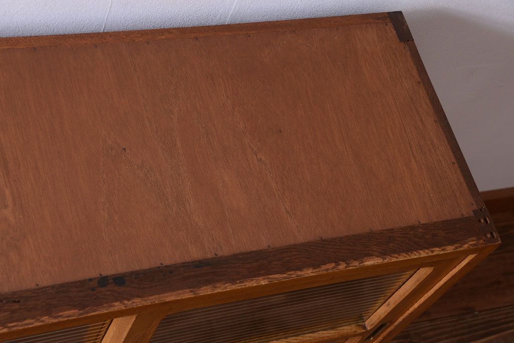 アンティーク家具　和製アンティーク　モールガラス入り!古い重ね収納棚