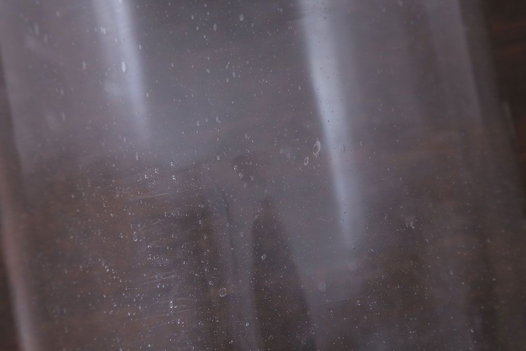 アンティーク雑貨　昭和レトロ　蓋付きのアンティークガラス瓶(ビン)(2)