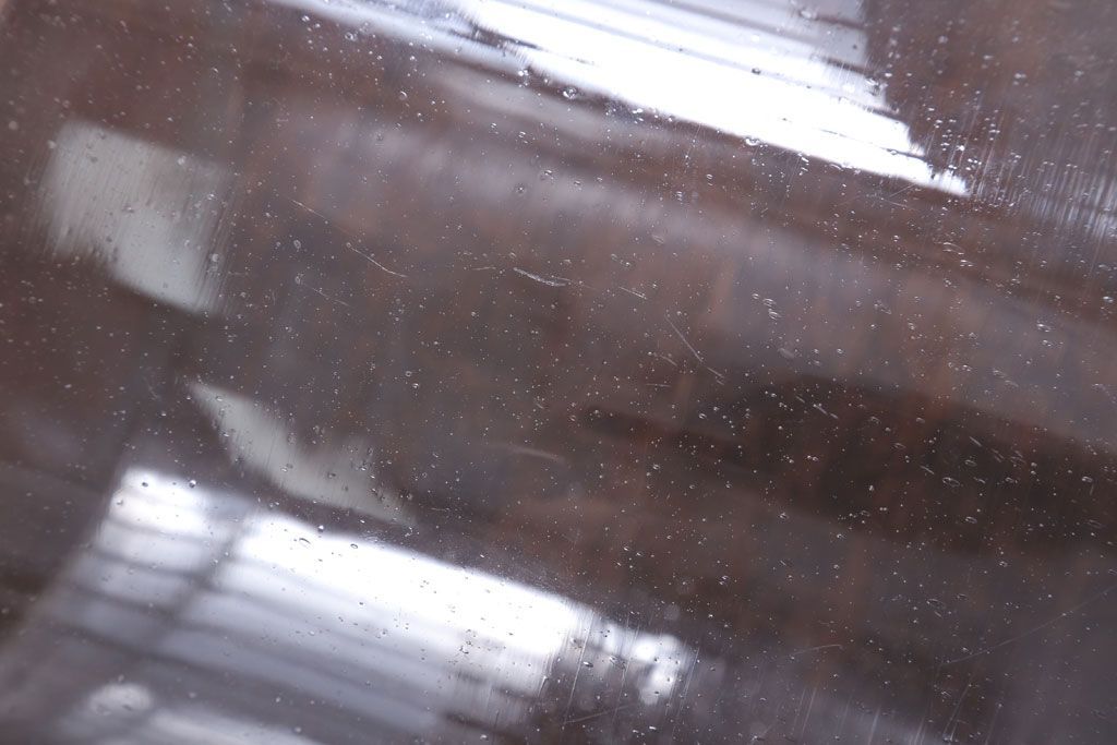 アンティーク雑貨　昭和レトロ　蓋付きのアンティークガラス瓶(ビン)(2)