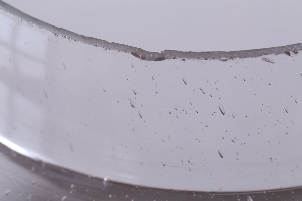 アンティーク雑貨　昭和レトロ　蓋付きのアンティークガラス瓶(ビン)(2)