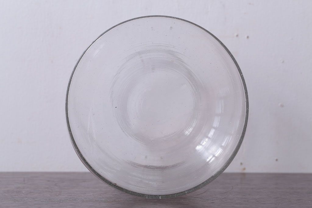 アンティーク雑貨　昭和レトロ　蓋付きのアンティークガラス瓶(ビン)(2)