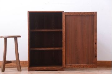 レトロ家具　昭和レトロ　古い木製の小ぶりなアンティーク収納棚(収納箱)