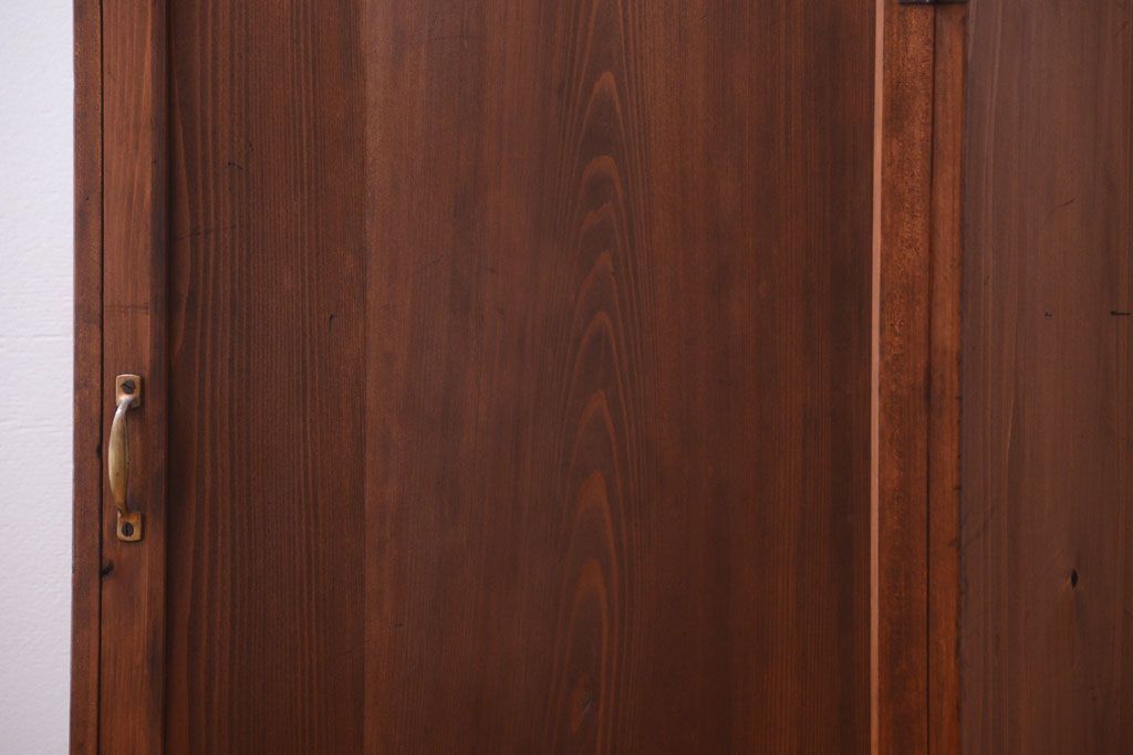 レトロ家具　昭和レトロ　古い木製の小ぶりなアンティーク収納棚(収納箱)