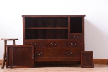 アンティーク家具　古民具・骨董　前面欅玉杢材!脚付き収納棚(キャビネット)