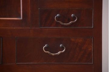 アンティーク家具　古民具・骨董　前面欅玉杢材!脚付き収納棚(キャビネット)