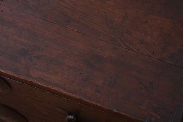 アンティーク家具　古民具・骨董　シンプルな丸金具の衣装箪笥ローボード(時代箪笥)(1)