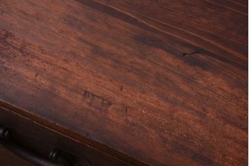 アンティーク家具　古民具・骨董　シンプルな丸金具の衣装箪笥ローボード(時代箪笥)(2)