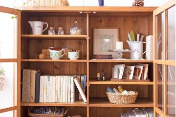 アンティーク家具　和製アンティーク　木味が美しい大ぶりな本箱(ブックケース)