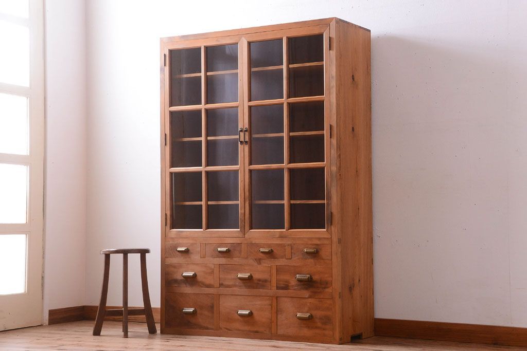 アンティーク家具　和製アンティーク　木味が美しい大ぶりな本箱(ブックケース)