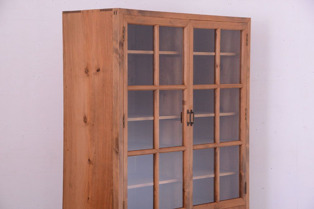 アンティーク家具　和製アンティーク　木味が美しい大ぶりな本箱(ブックケース)