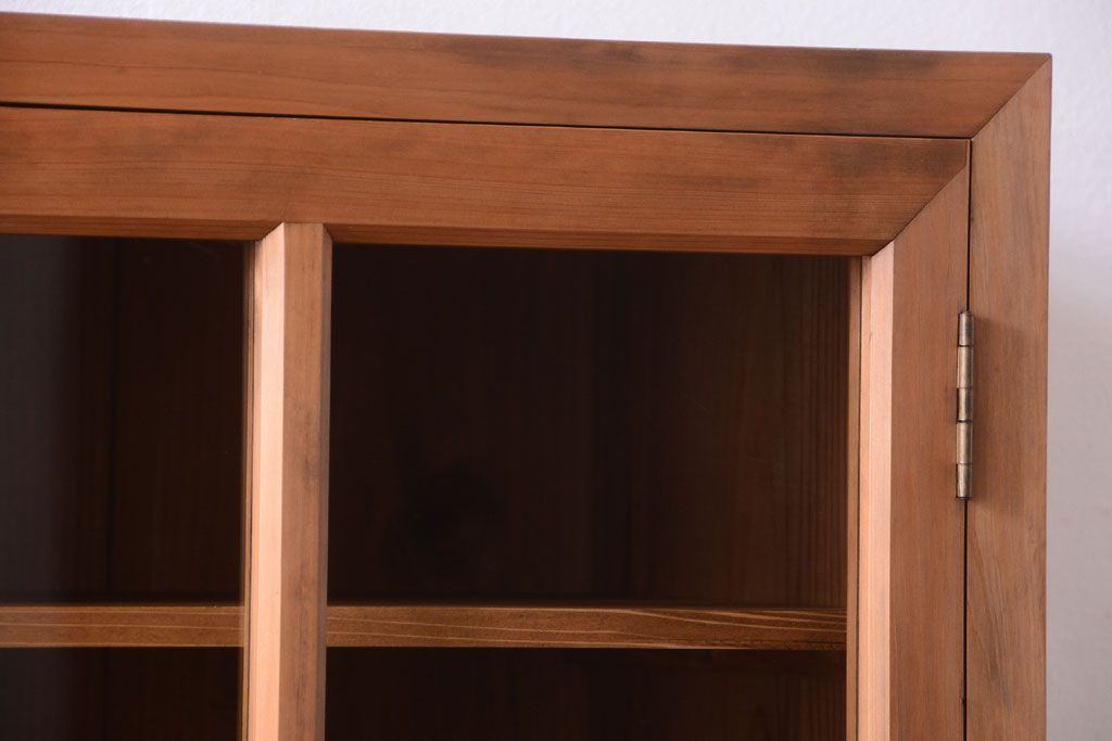 アンティーク家具　和製アンティーク　木味が美しい大ぶりな本箱(ブックケース)