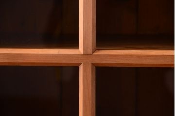 アンティーク家具　和製アンティーク　木味が美しい大ぶりな本箱(ブックケース)