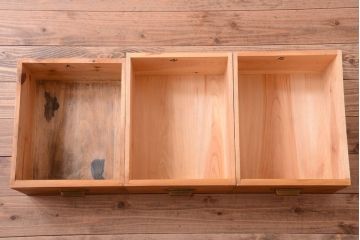 アンティーク家具　和製アンティーク　木味が美しい大ぶりな本箱(ブックケース)