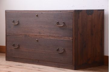 アンティーク家具　和製アンティーク　シンプルな桐箪笥ローボード(衣装箪笥)