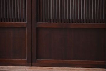 和製アンティーク　裏ガラス入り!古い木の格子戸2枚セット