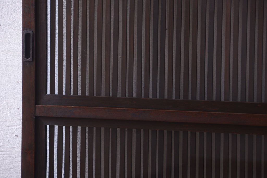 和製アンティーク　裏ガラス入り!古い木の格子戸2枚セット