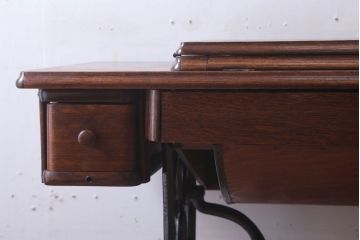 アンティーク家具　イギリスアンティーク　足踏みシンガーミシン(2)