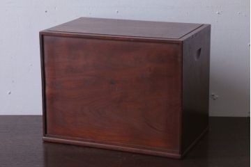 アンティーク家具　和製アンティーク　総桑材の高級小引き出し