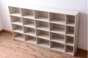 アンティーク家具　アンティーク　オリジナルペイント!白ペンキの古いマス目棚