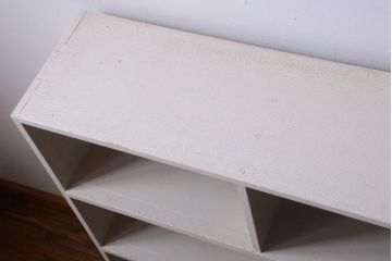 アンティーク家具　アンティーク　オリジナルペイント!白ペンキの古いマス目棚