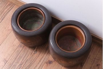 アンティーク雑貨　古民具・骨董　大正〜昭和初期　古い・蒔絵桐火鉢一対