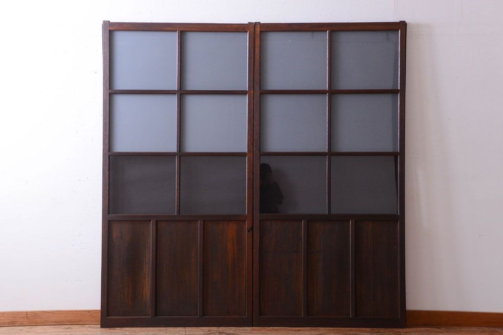 昭和レトロ　すり・クリアガラスの引き戸2枚セット