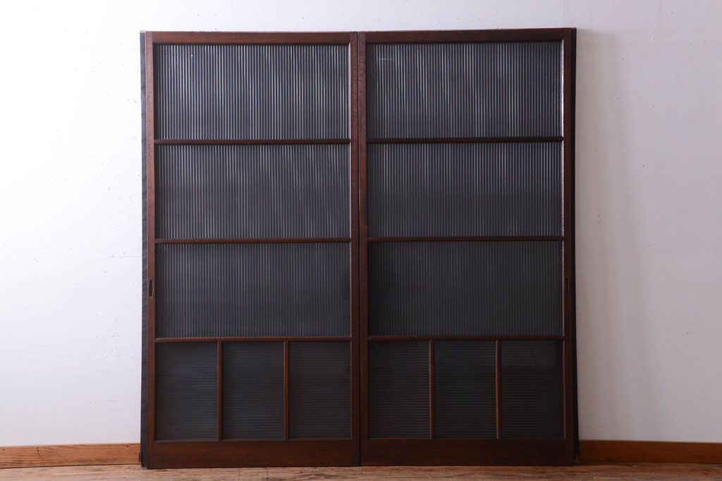 アンティーク　古い木製のモールガラス入り引き戸2枚セット