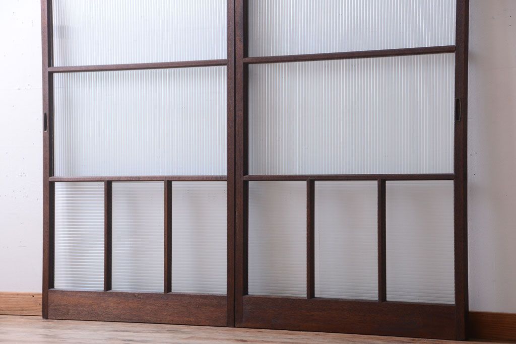 アンティーク　古い木製のモールガラス入り引き戸2枚セット