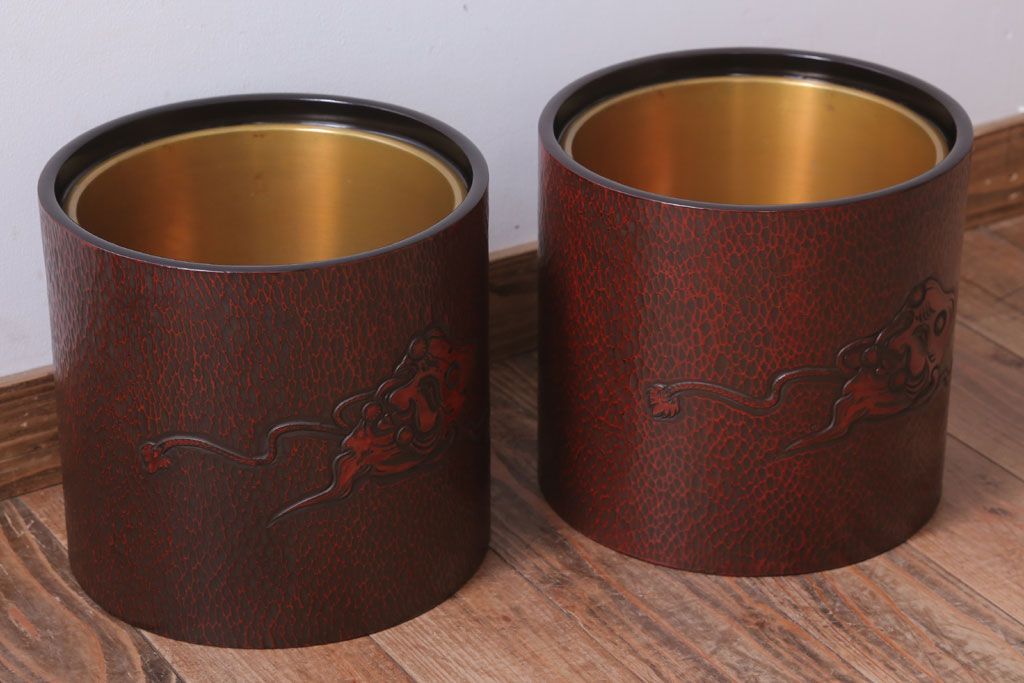 アンティーク雑貨　アンティーク　大正〜昭和初期　鎌倉彫火鉢一対(翁)