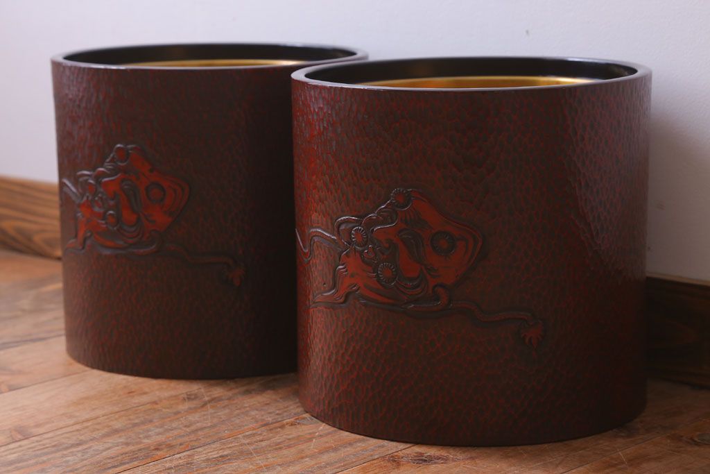 アンティーク雑貨　アンティーク　大正〜昭和初期　鎌倉彫火鉢一対(翁)