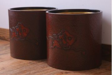 アンティーク雑貨　アンティーク　大正〜昭和初期　鎌倉彫火鉢一対(翁)