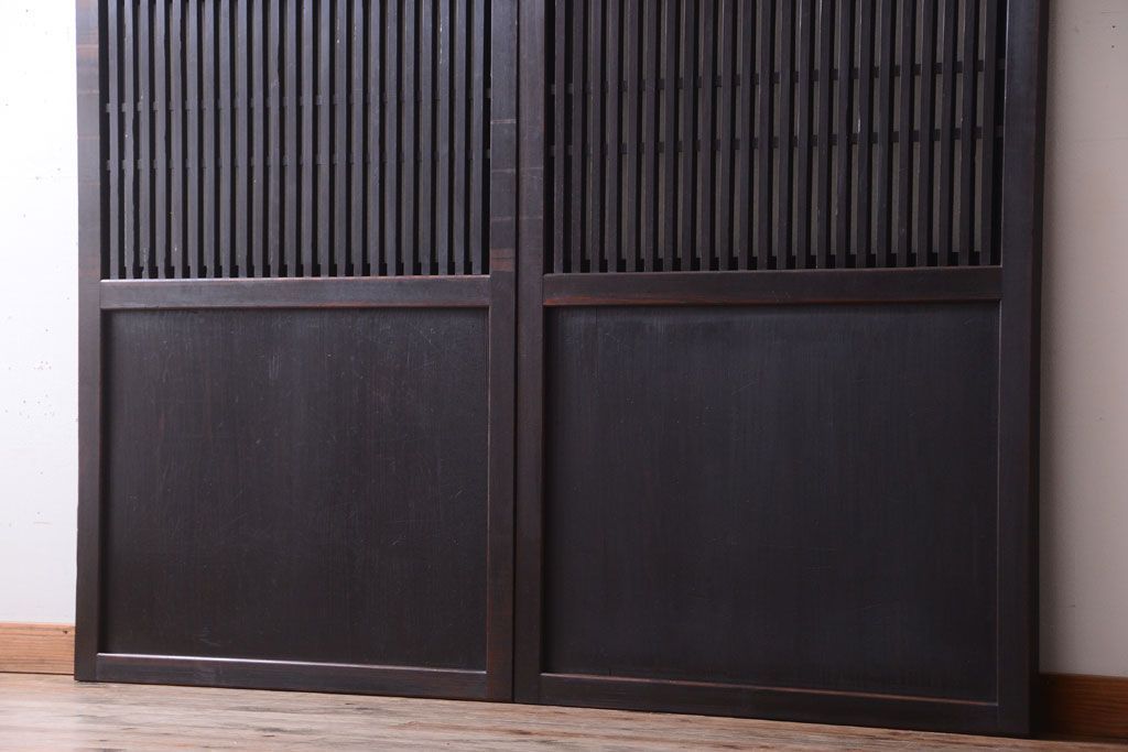 古民具・骨董　裏結霜ガラス入り!古い木の格子帯戸2枚セット