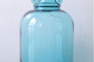 アンティーク雑貨　和製アンティーク　大正期　取っ手付き!古い青色ガラス瓶