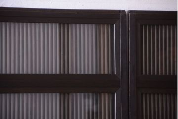 古民具・骨董　明治〜大正　腰板欅材!裏ガラス入りすりガラス帯格子戸4枚セット