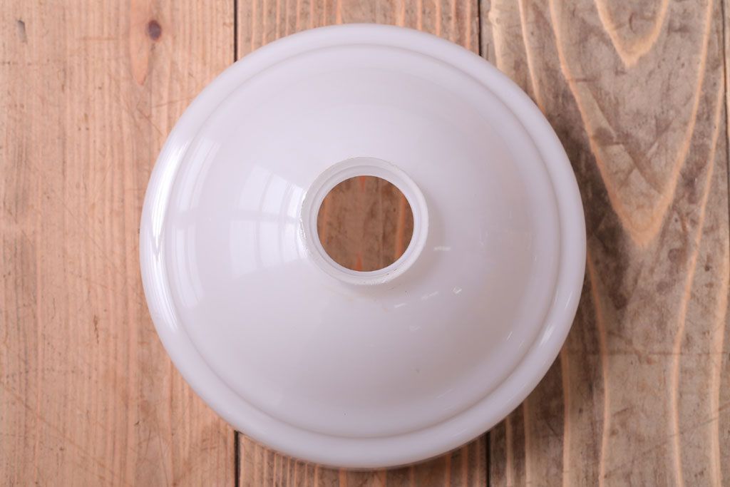 和製アンティーク　シンプルな白いガラスシェード天井照明(2)