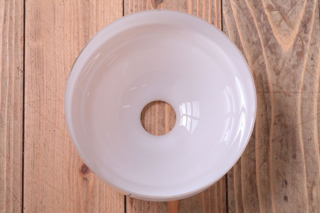 和製アンティーク　シンプルな白いガラスシェード天井照明(2)