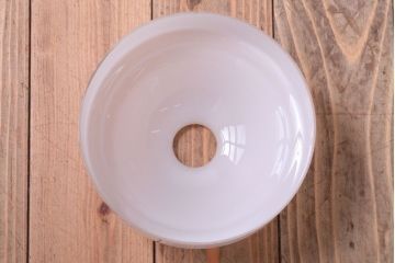 和製アンティーク　シンプルな白いガラスシェード天井照明(2)