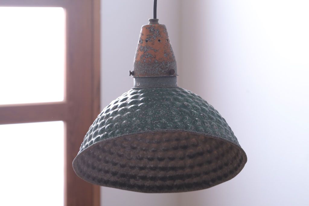 和製アンティーク　古いアルミシェードの天井照明(ペンダントライト)