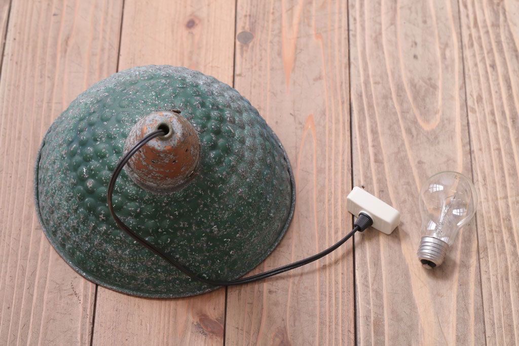 和製アンティーク　古いアルミシェードの天井照明(ペンダントライト)